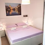 Pensión Ponte Free Parking 4*
