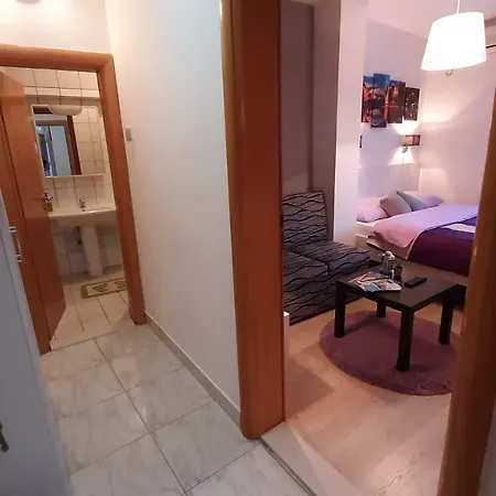 Konukevi Ponte Free Parking Mostar