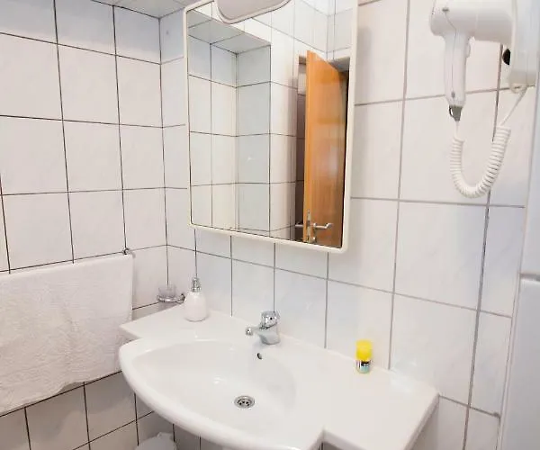 Ponte Free Parking Mostar