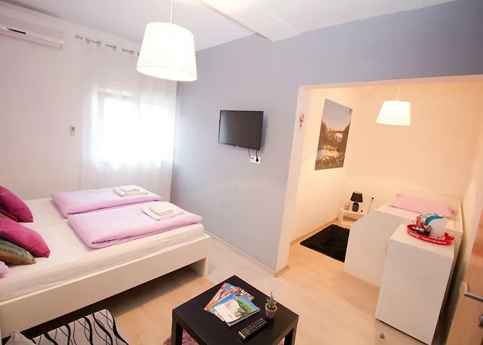 Ponte Free Parking Mostar